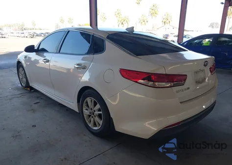 2016 Kia Optima Lx z USA, uszkodzony, nr VIN 5XXGT4L36GG055483